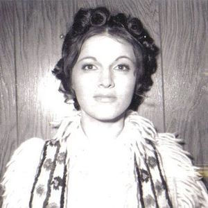 Meet your Posher, Anne